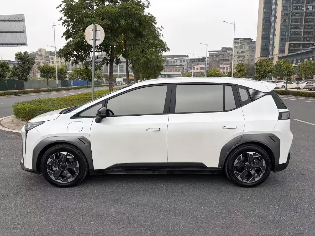 2022 Geely Okavango 1.8T 184HP L4 7DCT,autocango,china used car exporter,china ev exporter,chinese used car exporter,chinese used ev exporter