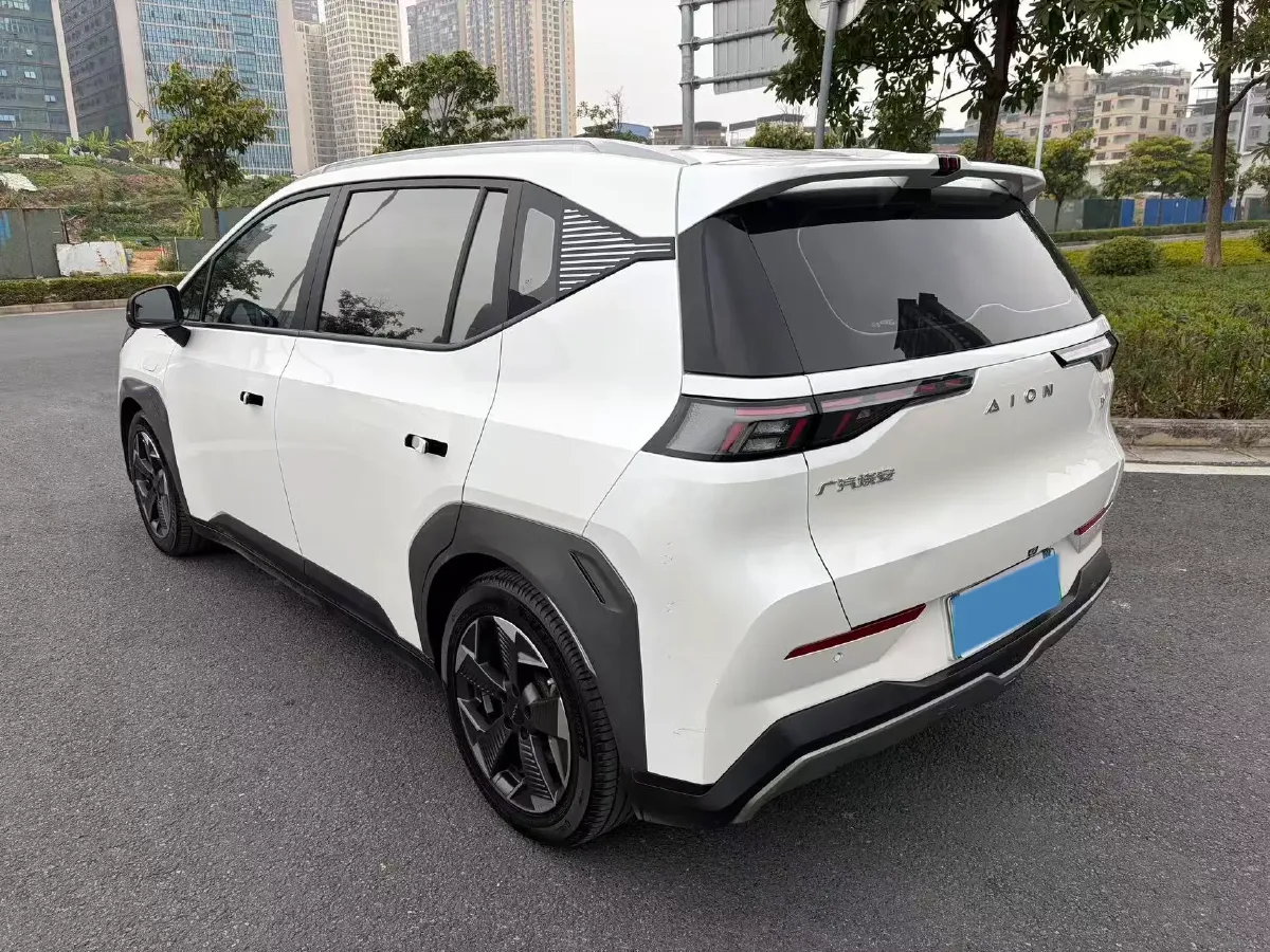 2022 Geely Okavango 1.8T 184HP L4 7DCT,autocango,china used car exporter,china ev exporter,chinese used car exporter,chinese used ev exporter