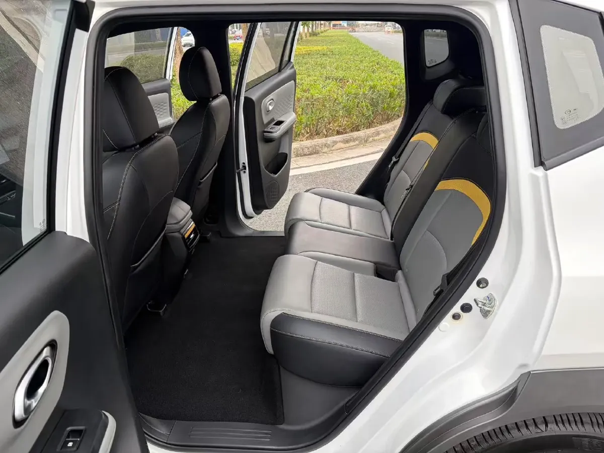 2022 Geely Okavango 1.8T 184HP L4 7DCT,autocango,china used car exporter,china ev exporter,chinese used car exporter,chinese used ev exporter