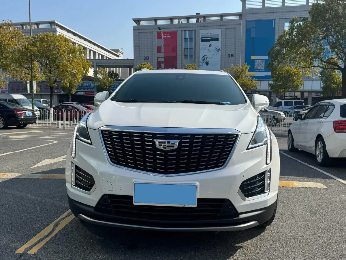 2021 Cadillac XT5 2.0T 237HP L4 9AT,autocango,china used car exporter,china ev exporter,chinese used car exporter,chinese used ev exporter