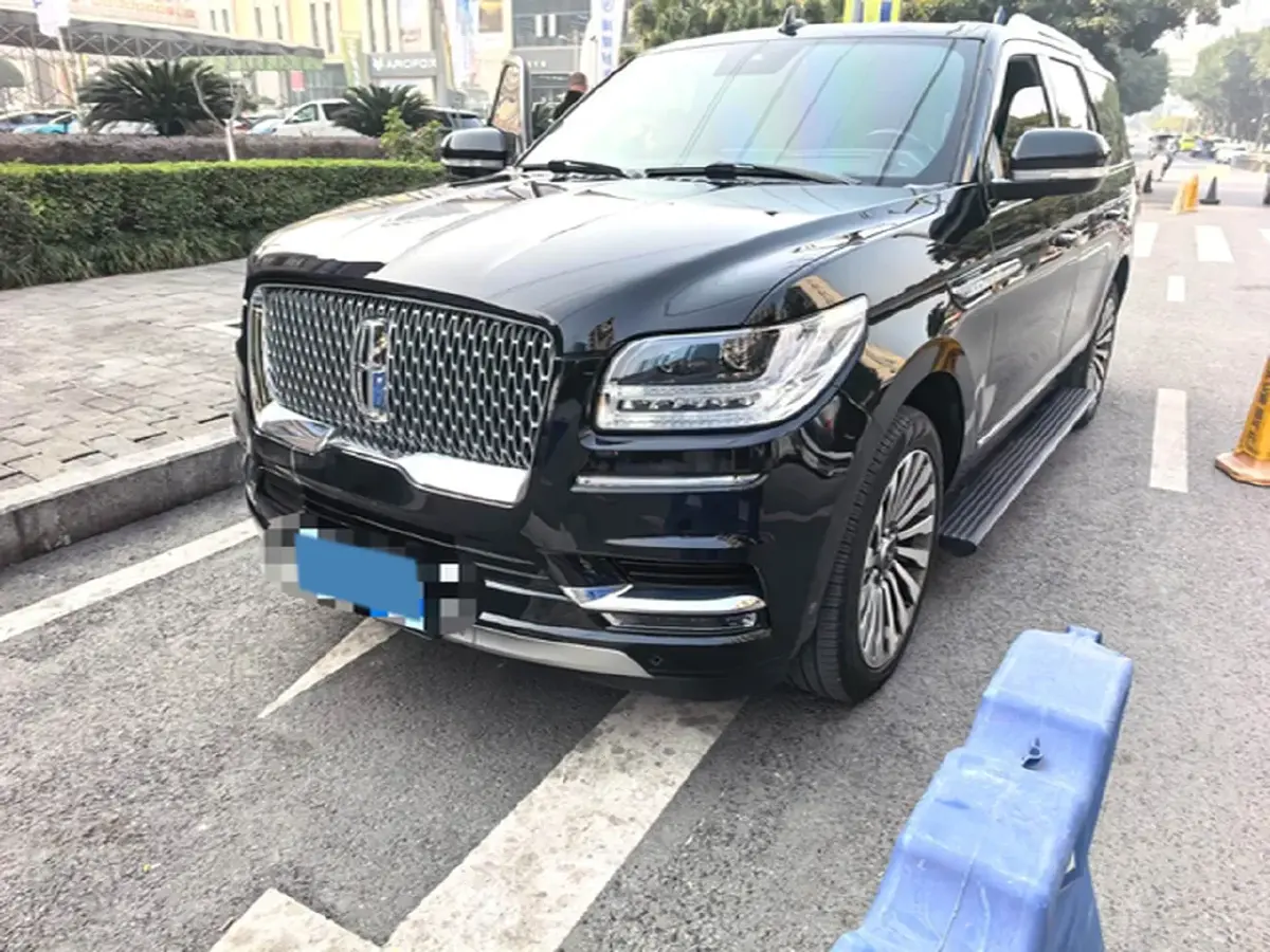 2020 Lincoln Navigator 3.5T 388HP V6 10AT