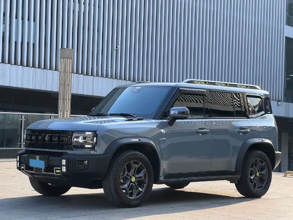 2023 Jetour Traveller 2.0T 254HP L4 7DCT