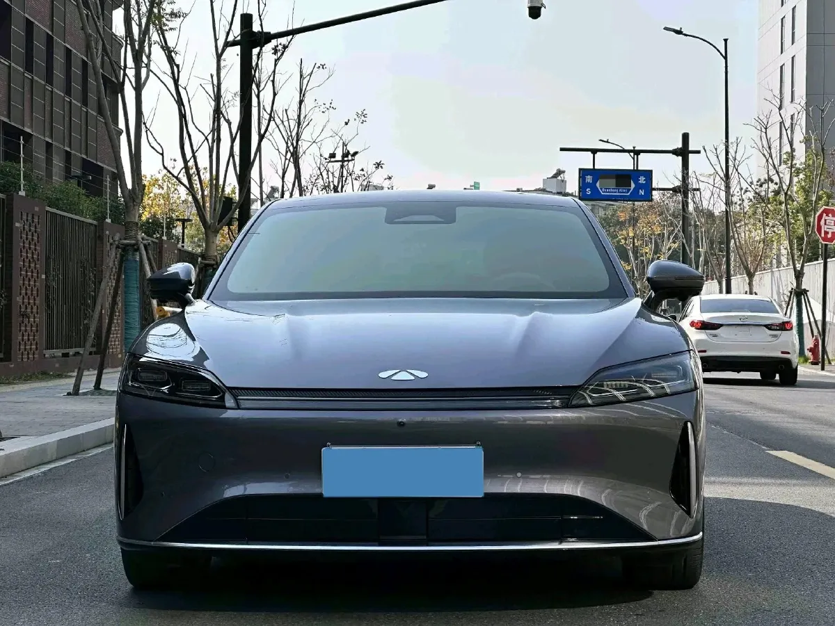 2025 Fulwin FulwinA9L 1.5T 156HP L4 1DHT PHEV,autocango,china used car exporter,china ev exporter,chinese used car exporter,chinese used ev exporter