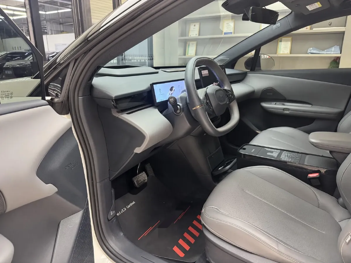 2025 Dongfeng Z9 2.0T 258HP L4 8AT,autocango,china used car exporter,china ev exporter,chinese used car exporter,chinese used ev exporter