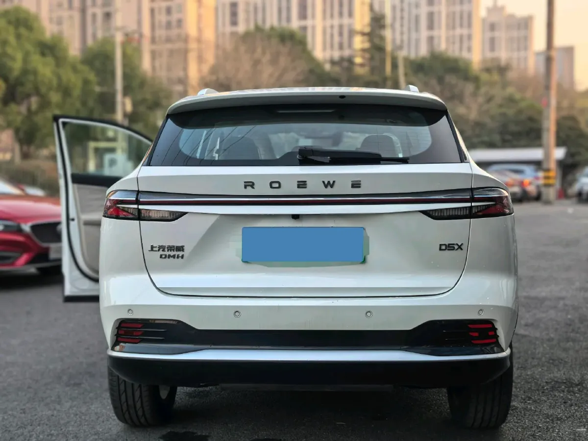 2024 Roewe D5X DMH 1.5T 150HP L4 2DHT PHEV 21.4KWH,autocango,china used car exporter,china ev exporter,chinese used car exporter,chinese used ev exporter
