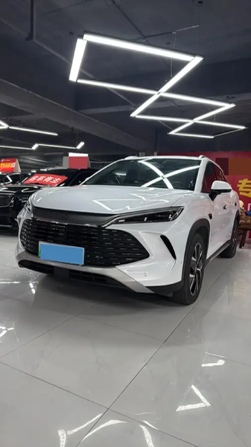 2025 BYD SongL DM-i 1.5L 101HP L4 E-CVT PHEV 26.6KWH