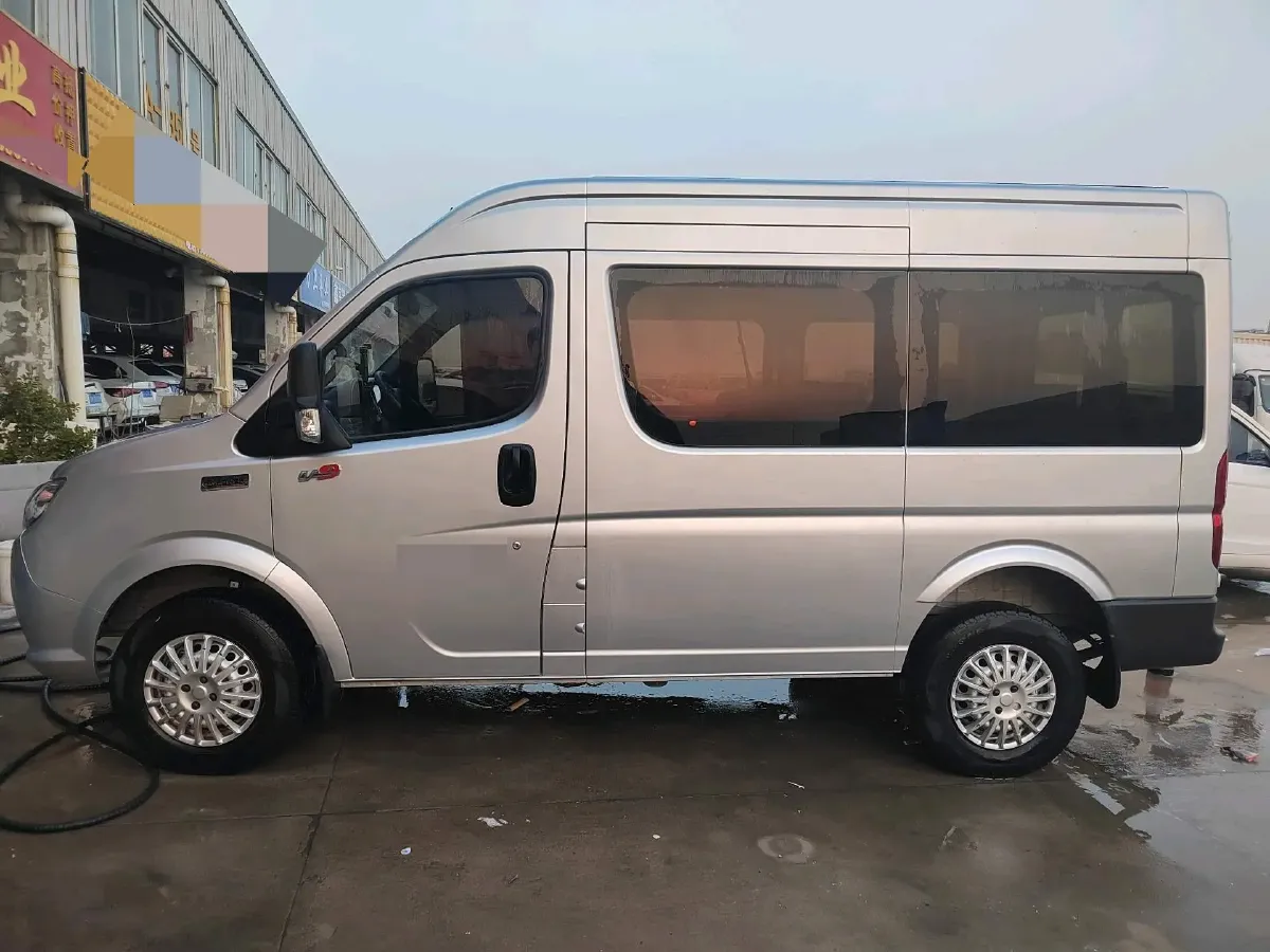 2018 DongFeng DFAC YuFeng 2.5T 136HP L4 6MT,autocango,china used car exporter,china ev exporter,chinese used car exporter,chinese used ev exporter