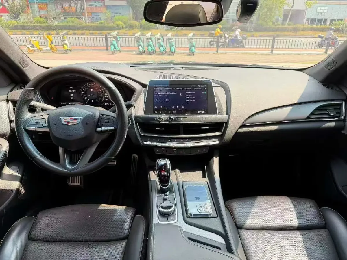 2020 Cadillac CT5 2.0T 237HP L4 10AT,autocango,china used car exporter,china ev exporter,chinese used car exporter,chinese used ev exporter