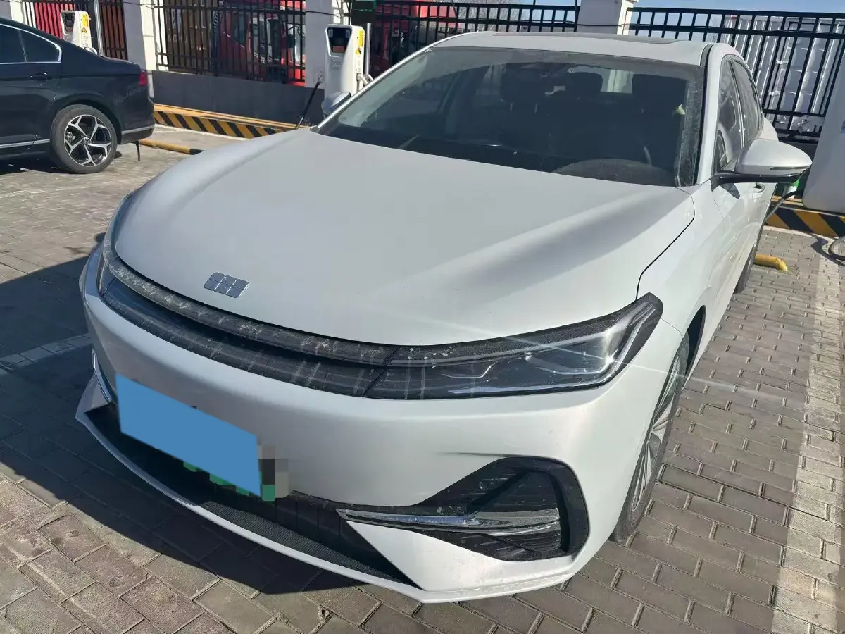 2025 Geely Galaxy A7 1.5L 112HP L4 1DHT PHEV