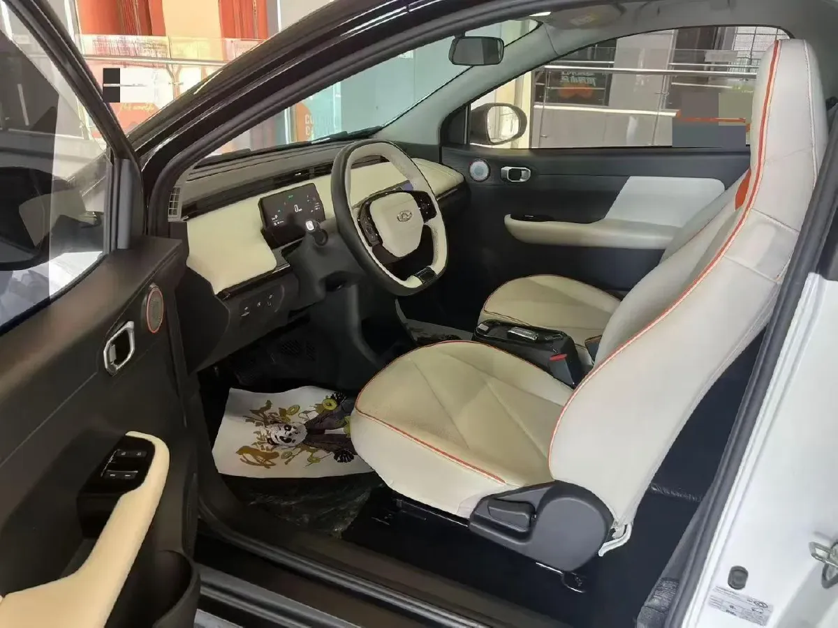 2024 Ruichi Auto EC71 BEV 41.85KWH,autocango,china used car exporter,china ev exporter,chinese used car exporter,chinese used ev exporter