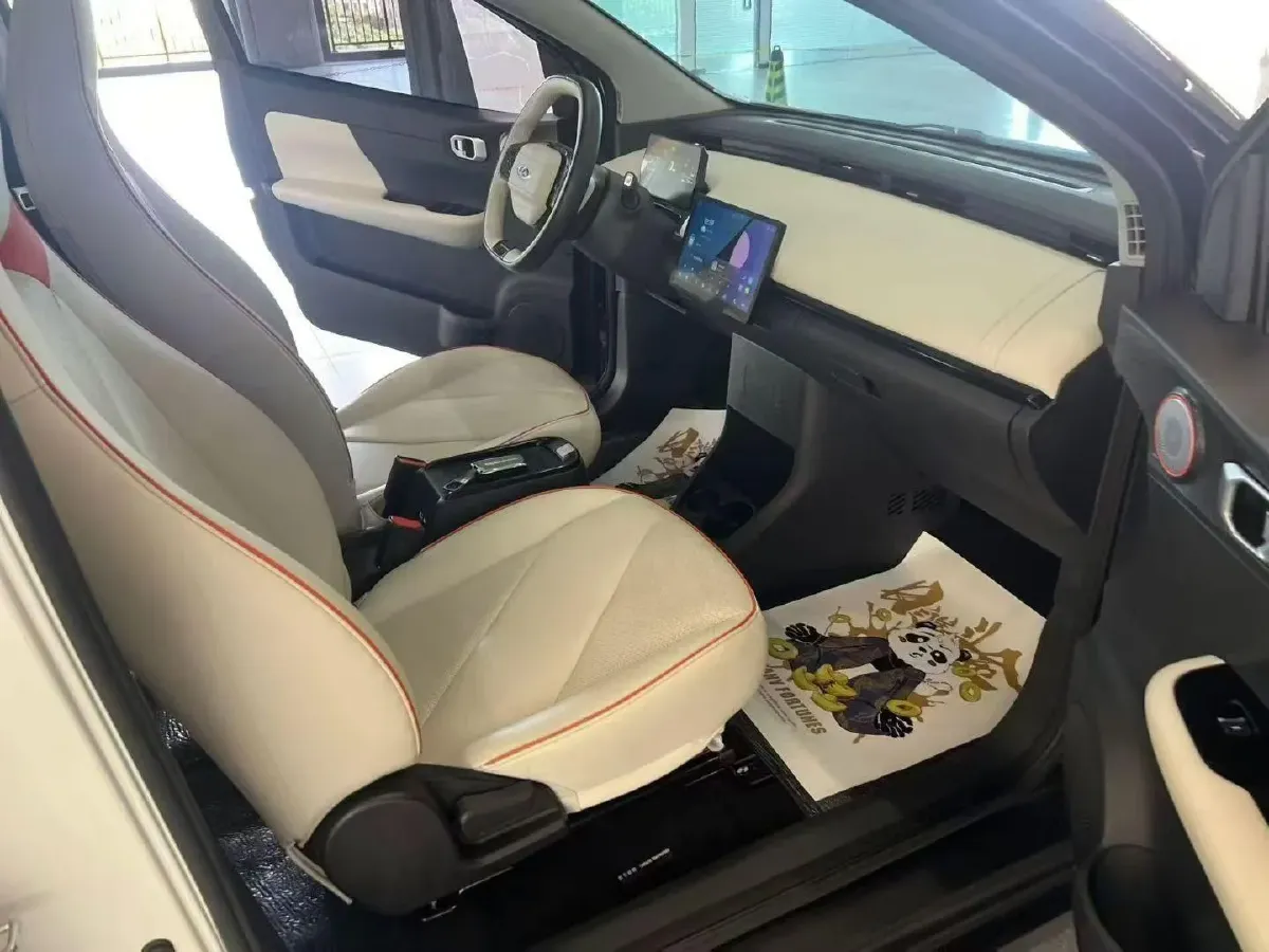 2024 Ruichi Auto EC71 BEV 41.85KWH,autocango,china used car exporter,china ev exporter,chinese used car exporter,chinese used ev exporter