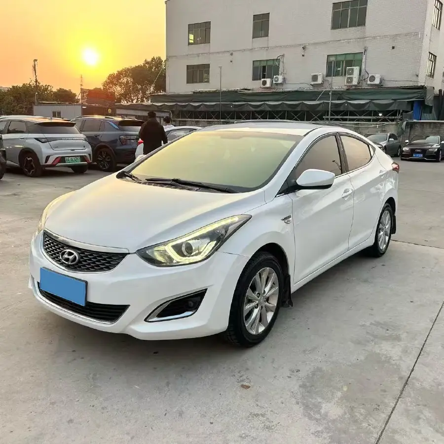 2016 Hyundai Elantra 1.6L 128HP L4 6AT