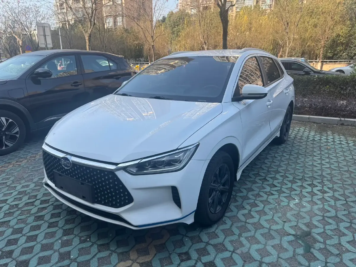 2021 MG Pilot 1.5T 173HP L4 7DCT