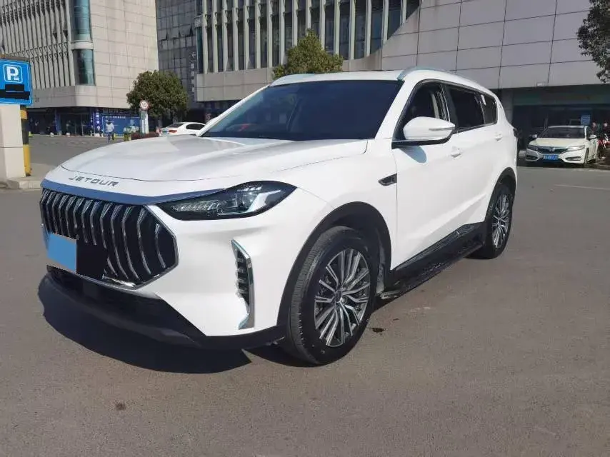 2023 Jetour X70 Plus 1.5T 156HP L4 6MT