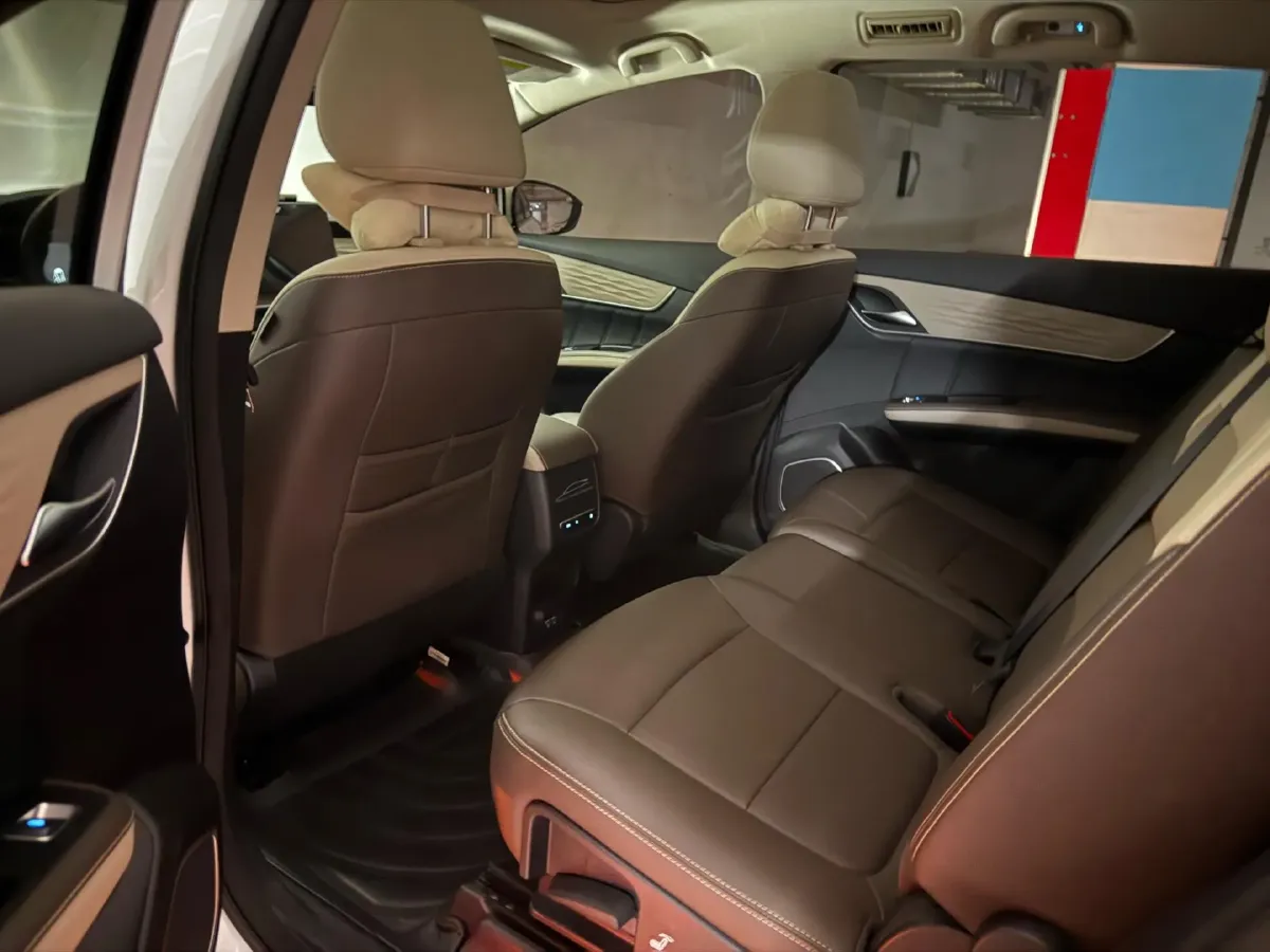 2022 Exceed LXC-DM 1.5T 156HP L4 3DHT PHEV 19.27KWH,autocango,china used car exporter,china ev exporter,chinese used car exporter,chinese used ev exporter