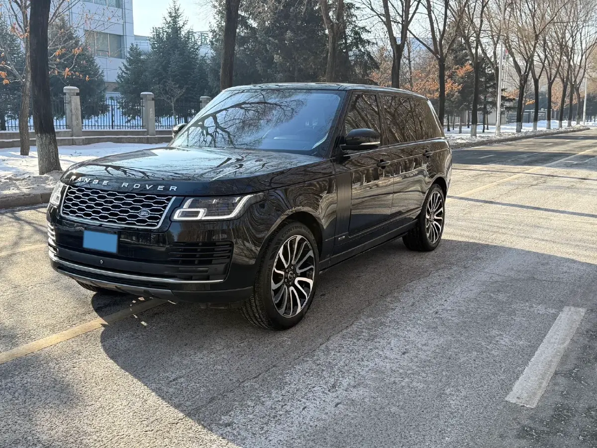 2018 Land Rover Range Rover 3.0T 381HP V6 8AT