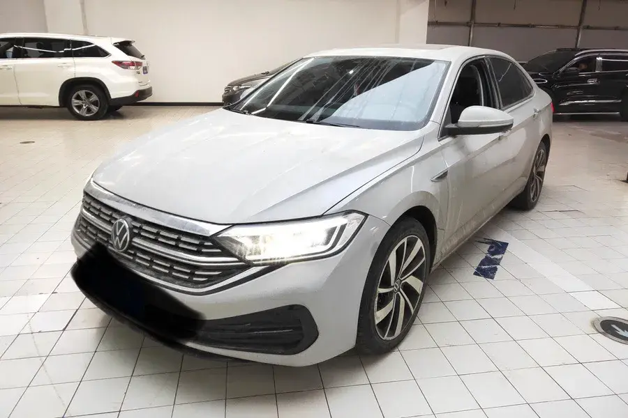 2023 Volkswagen Sagitar 1.5T 160HP L4 7DCT