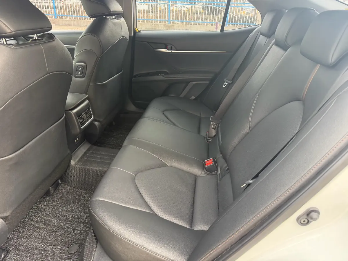 2021 Toyota Camry 2.0L 178HP L4 CVT,autocango,china used car exporter,china ev exporter,chinese used car exporter,chinese used ev exporter