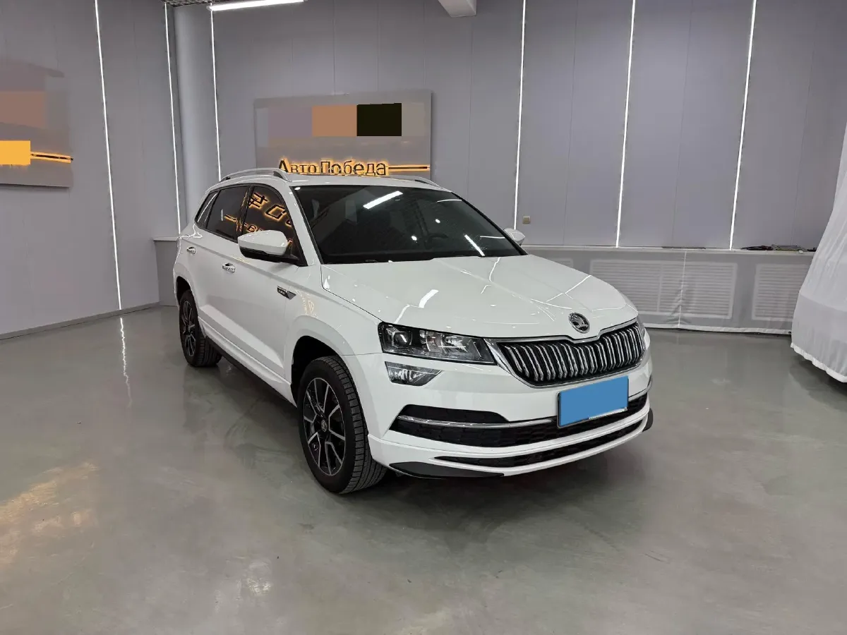 2022 Skoda Karoq 1.4T 150HP L4 7DCT,autocango,china used car exporter,china ev exporter,chinese used car exporter,chinese used ev exporter
