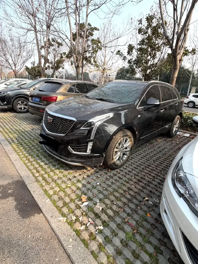 2022 Cadillac XT5 2.0T 237HP L4 9AT