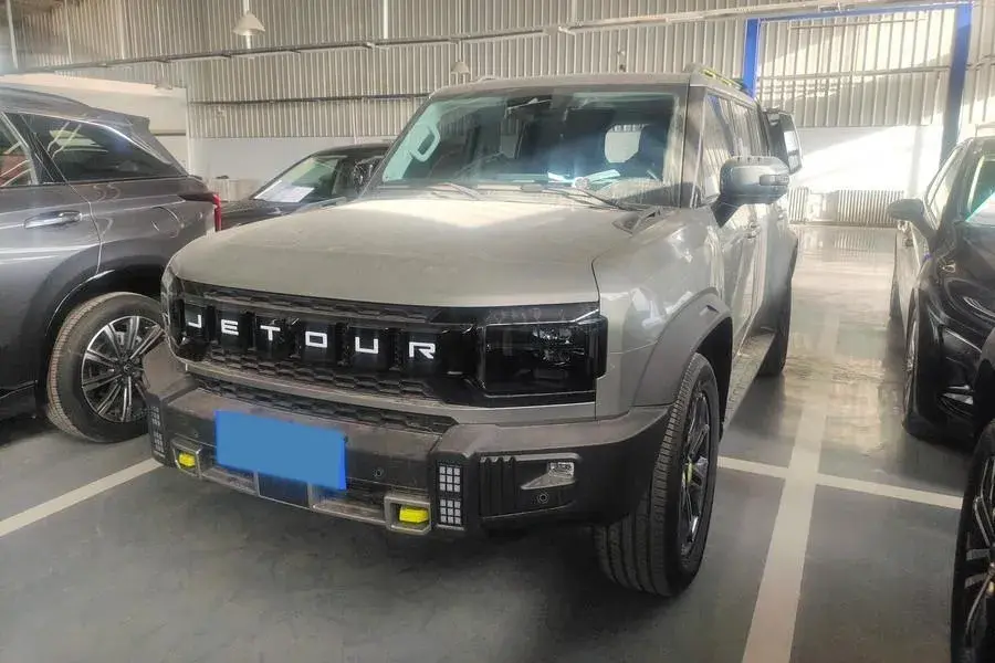 2023 Jetour Traveller 2.0T 254HP L4 7DCT