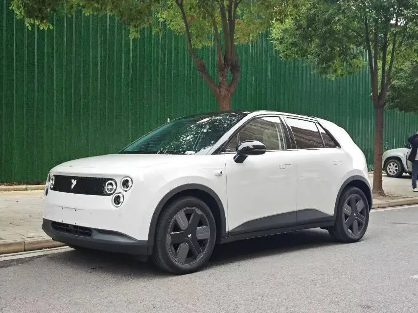 2025 Firefly Firefly BEV