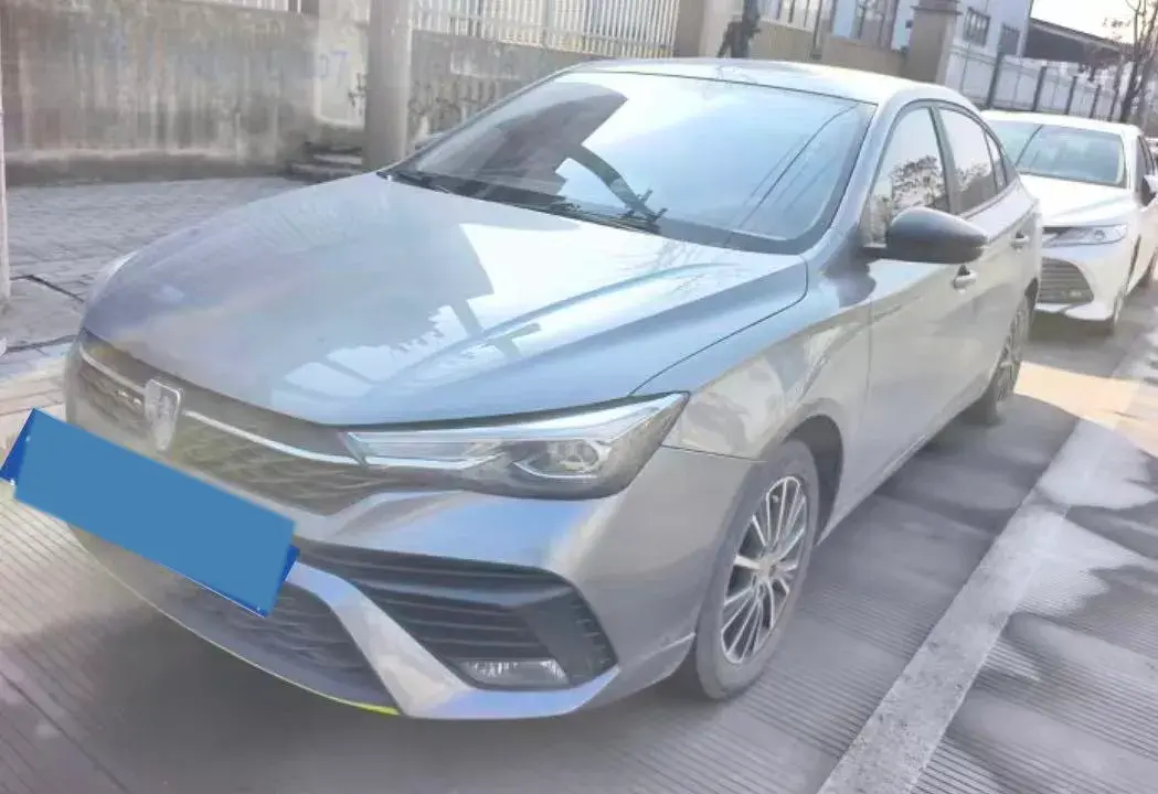 2021 Roewe i5 1.5L 120HP L4 5MT