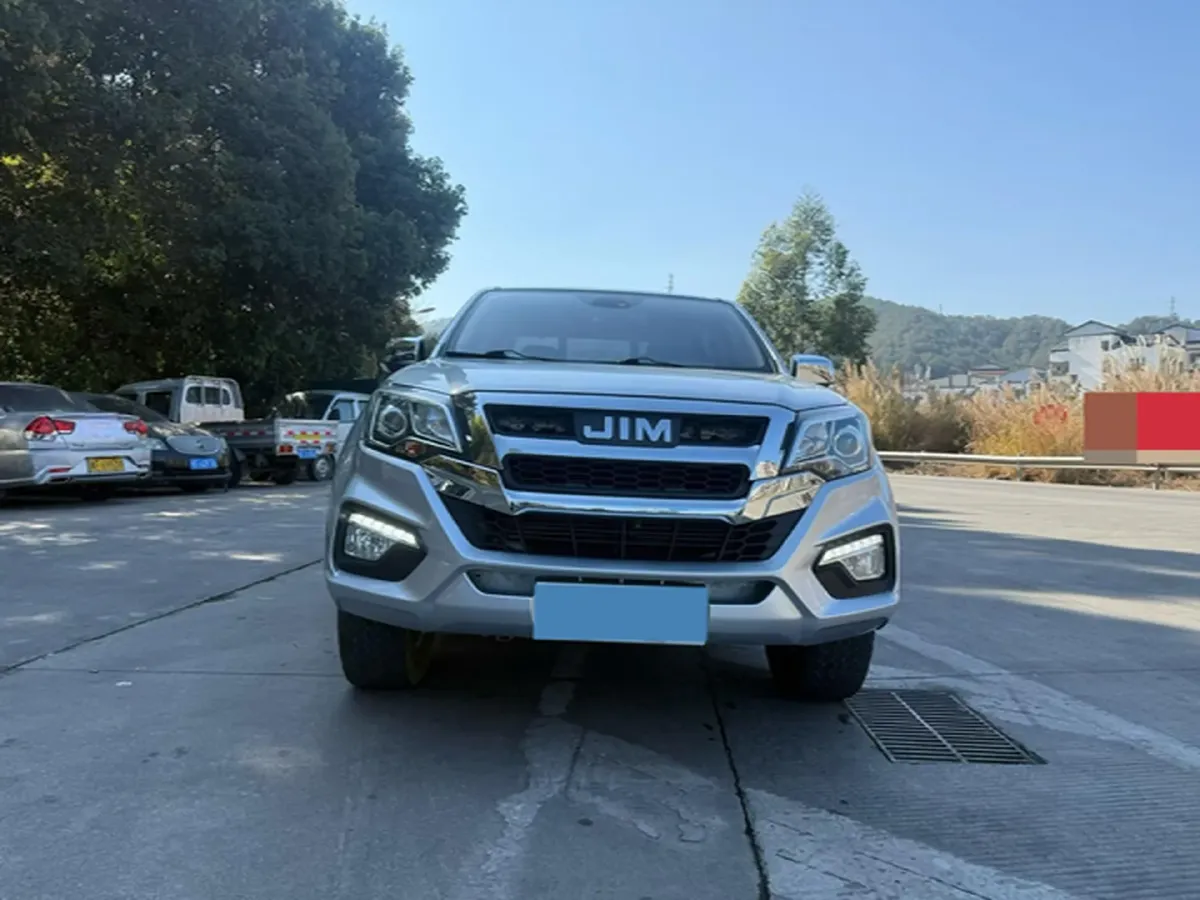 2019 Isuzu RE-MAX Jim 2.5T 129HP L4 6MT,autocango,china used car exporter,china ev exporter,chinese used car exporter,chinese used ev exporter