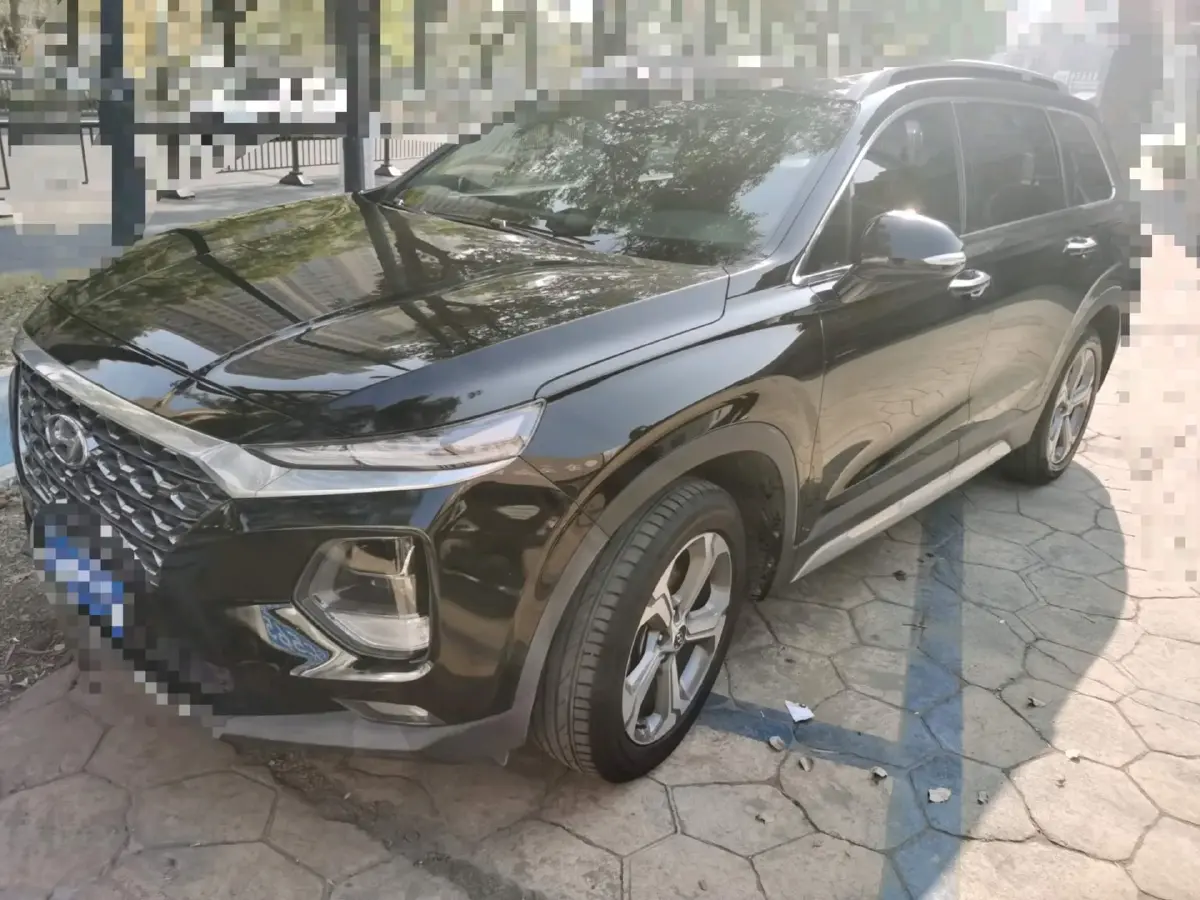 2019 Hyundai Santafe 2.0T 240HP L4 8AT