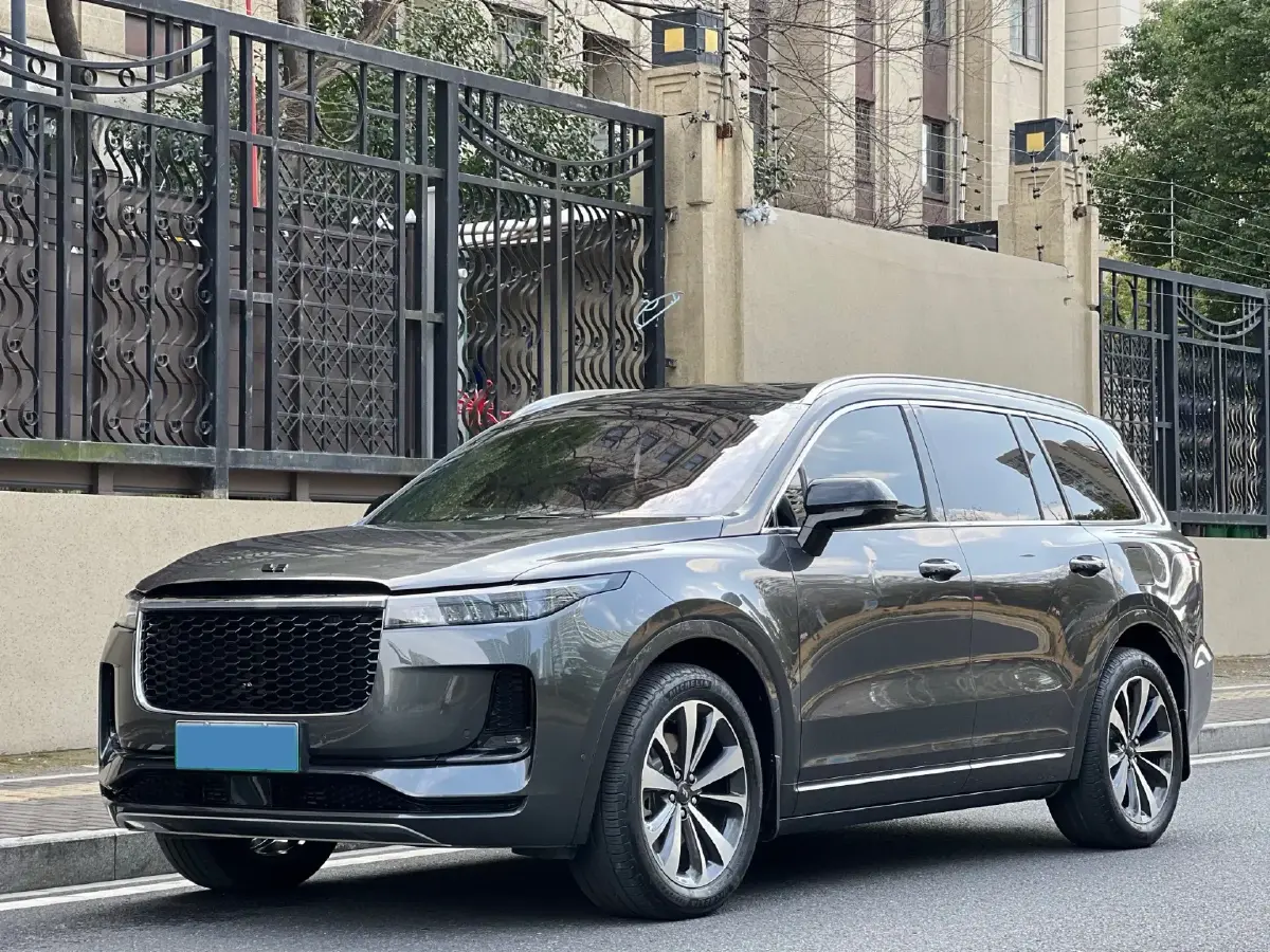 2021 Li ONE Range Extended 131HP REEV 40.5KWH