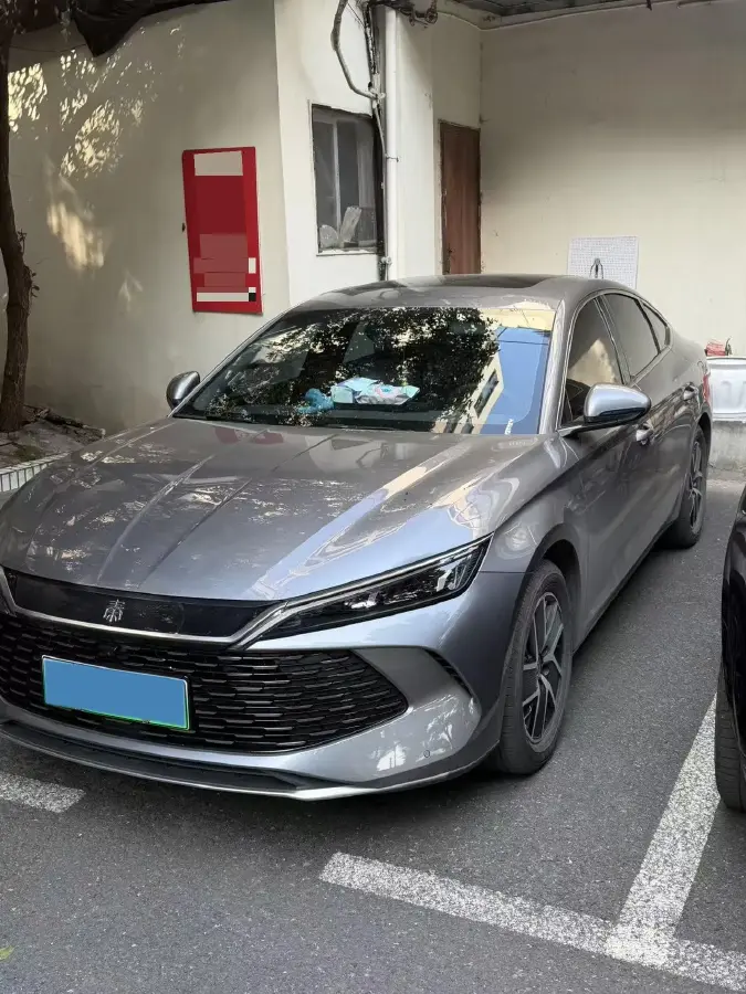 2024 BYD QinL 1.5L 101HP L4 E-CVT PHEV 15.87KWH