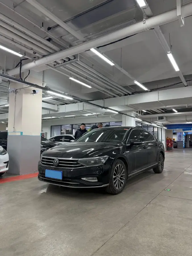 2020 Volkswagen Magotan 2.0T 220HP L4 7DCT