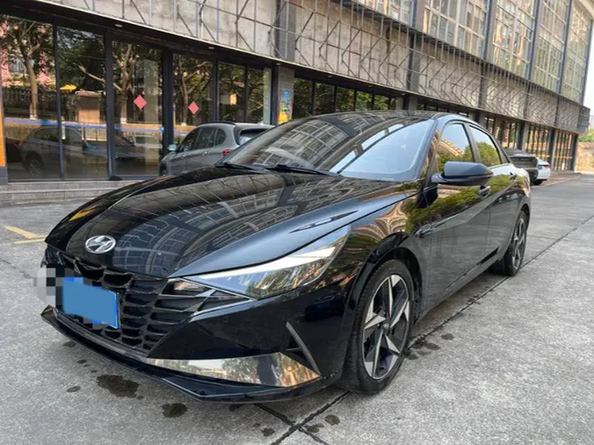 2021 Hyundai Elantra 1.5L 115HP L4 CVT