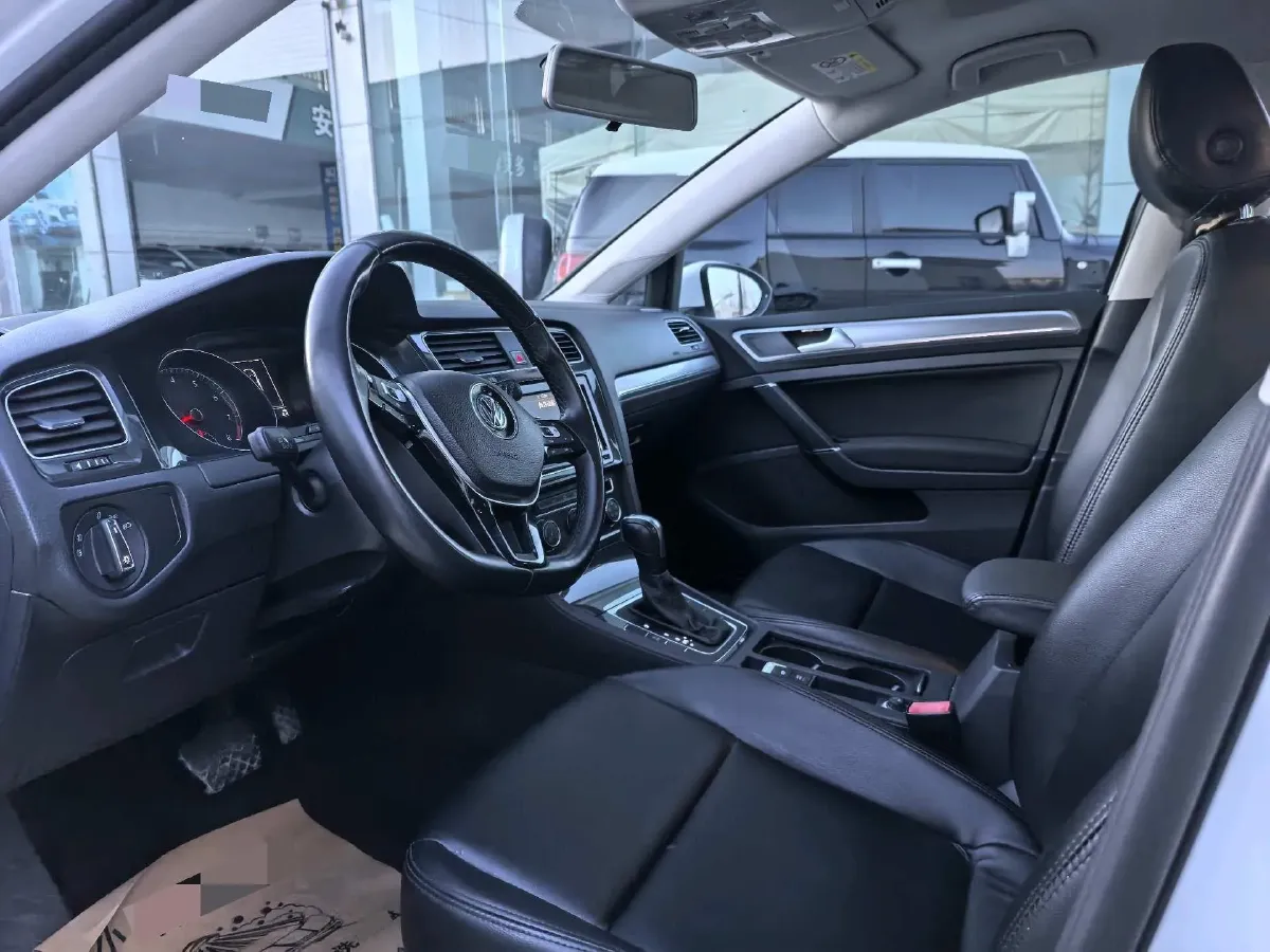 2019 Volkswagen Golf 1.2T 116HP L4 7DCT,autocango,china used car exporter,china ev exporter,chinese used car exporter,chinese used ev exporter