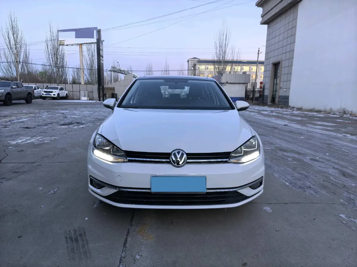2019 Volkswagen Golf 1.2T 116HP L4 7DCT,autocango,china used car exporter,china ev exporter,chinese used car exporter,chinese used ev exporter