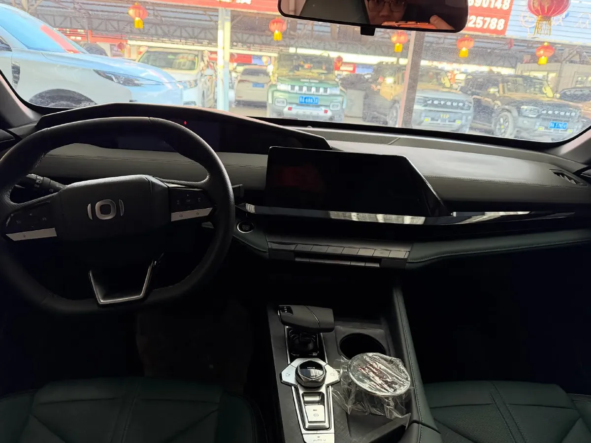 2023 Chery EV eQ7 BEV 53.87KWH,autocango,china used car exporter,china ev exporter,chinese used car exporter,chinese used ev exporter