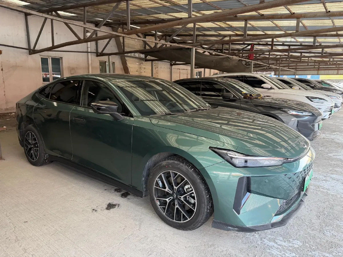 2023 Chery EV eQ7 BEV 53.87KWH,autocango,china used car exporter,china ev exporter,chinese used car exporter,chinese used ev exporter