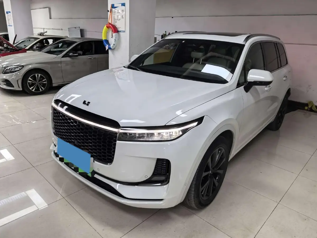 2021 Li ONE Range Extended 131HP REEV 40.5KWH