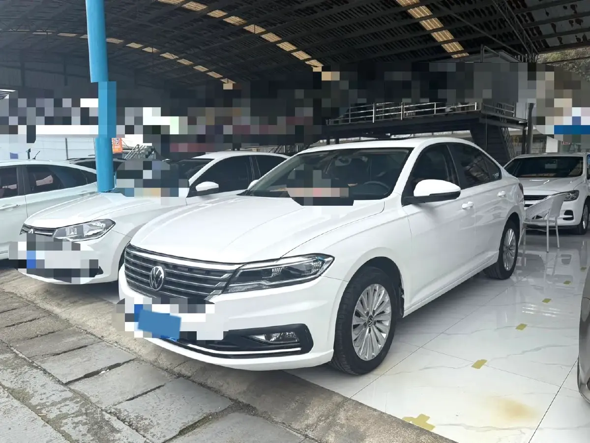 2019 Volkswagen Sagitar 1.2T 116HP L4 7DCT