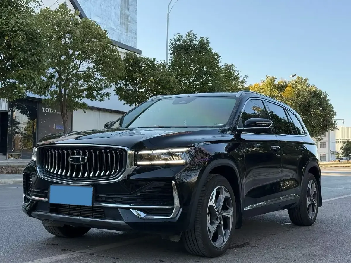 2024 Geely Monjaro 2.0T 238HP L4 8AT