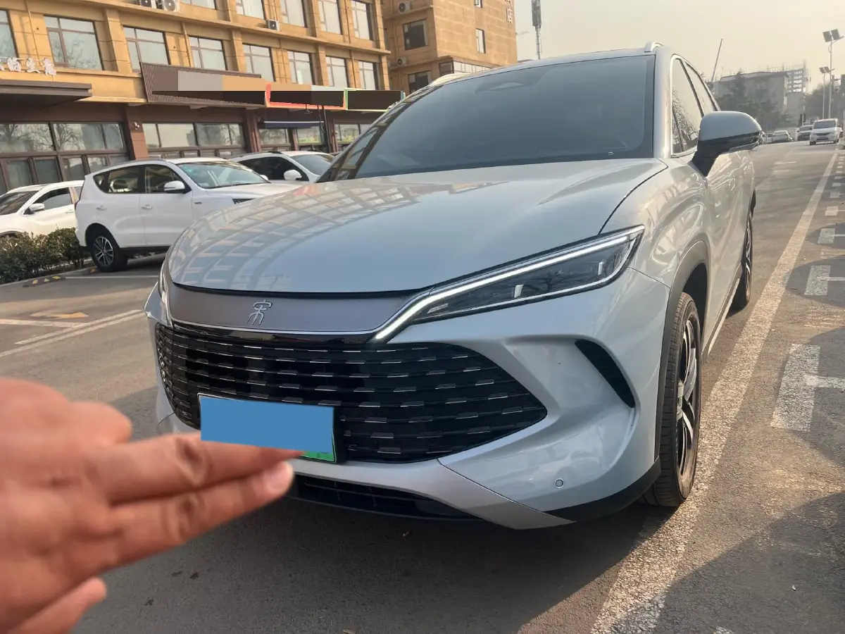 2024 BYD SongL DM-i 1.5L 101HP L4 E-CVT PHEV 18.3KWH