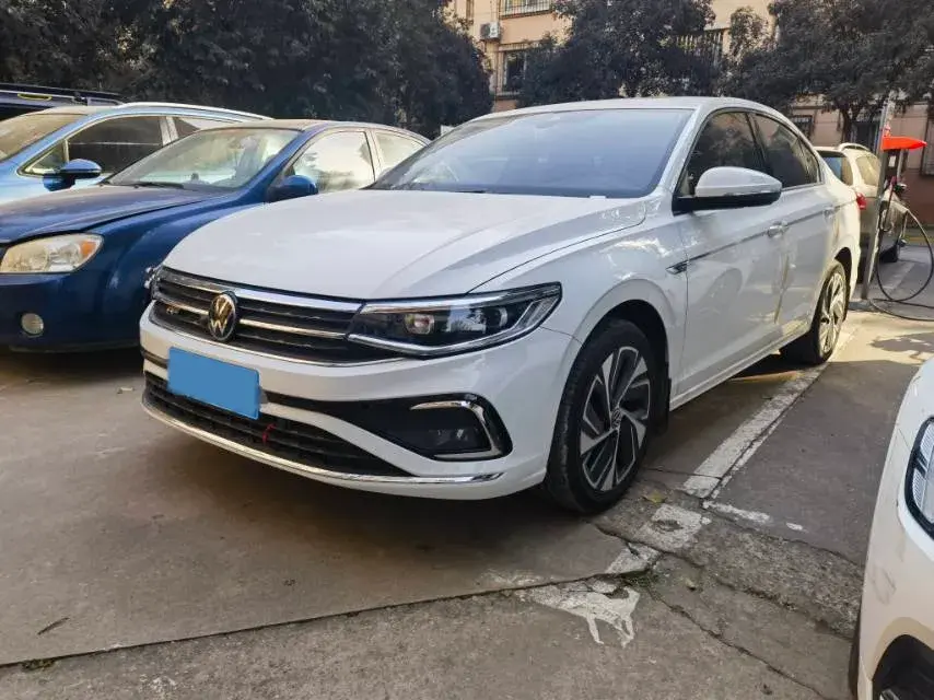 2023 Volkswagen Bora 1.5T 160HP L4 7DCT