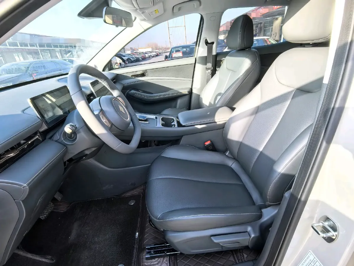 2026 BaoJun E6 BEV,autocango,china used car exporter,china ev exporter,chinese used car exporter,chinese used ev exporter