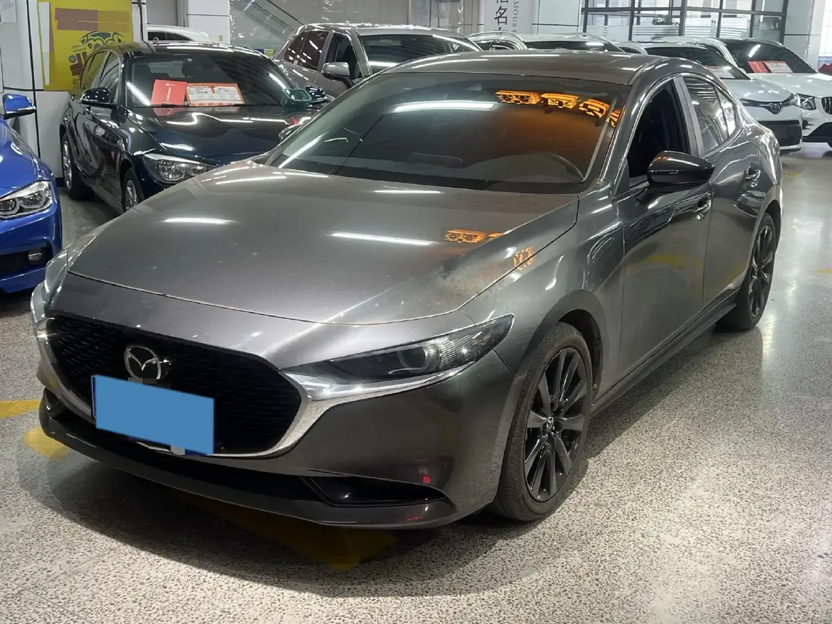 2023 Mazda 3 Axela 2.0L 158HP L4 6AT