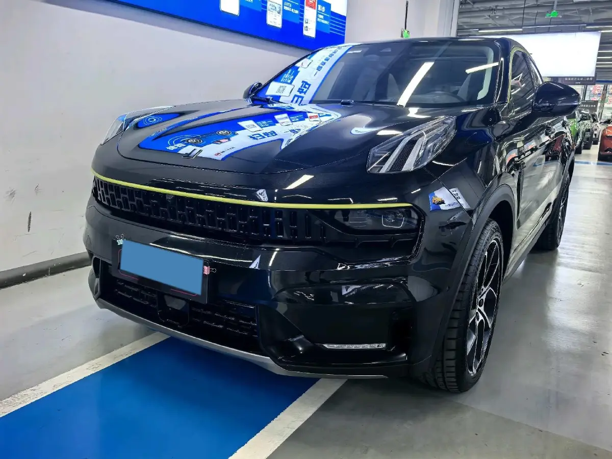 2022 LYNK&CO 05 2.0T 254HP L4 8AT