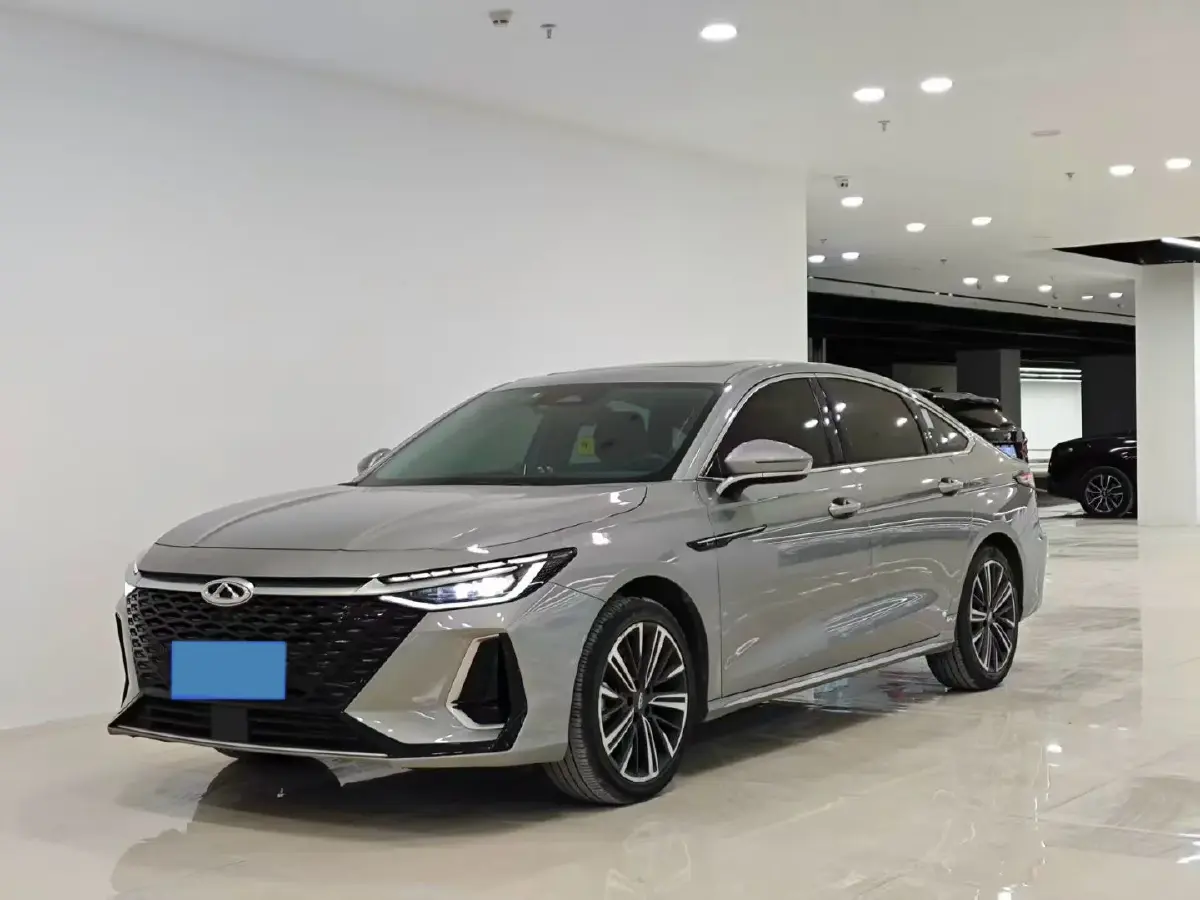 2022 Chery Arrizo 8 1.6T 197HP L4 7DCT