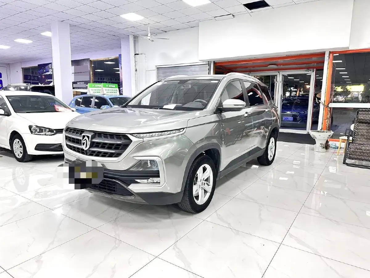 2019 BaoJun 530 1.5T 151HP L4 CVT
