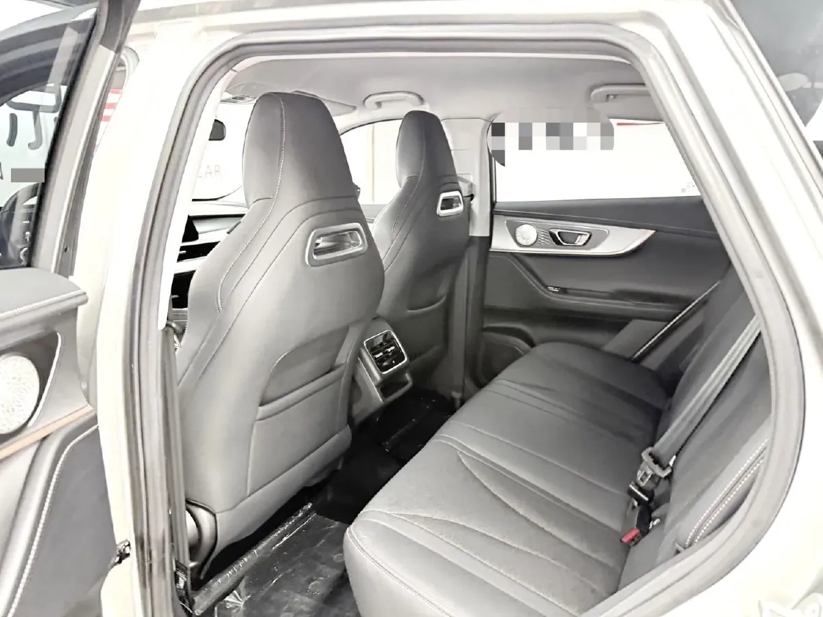 2025 Chery Tiggo 5x 1.5T 156HP L4 CVT,autocango,china used car exporter,china ev exporter,chinese used car exporter,chinese used ev exporter