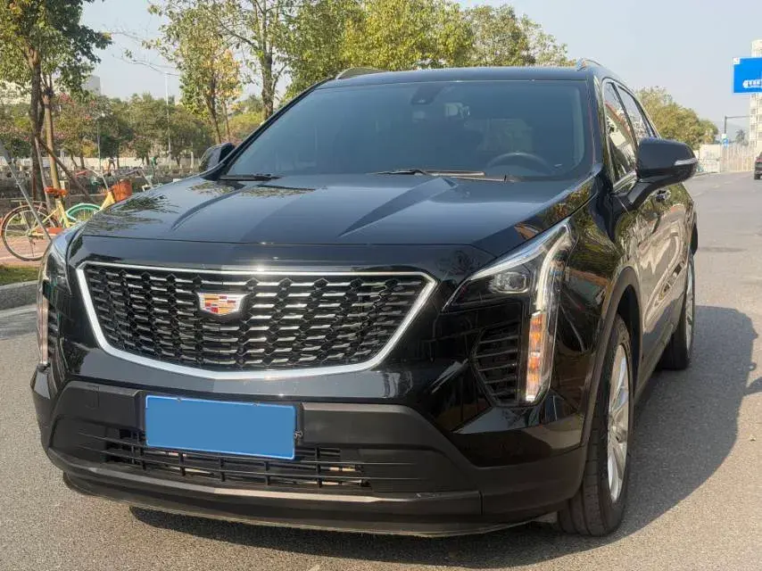2022 Cadillac XT4 2.0T 237HP L4 9AT