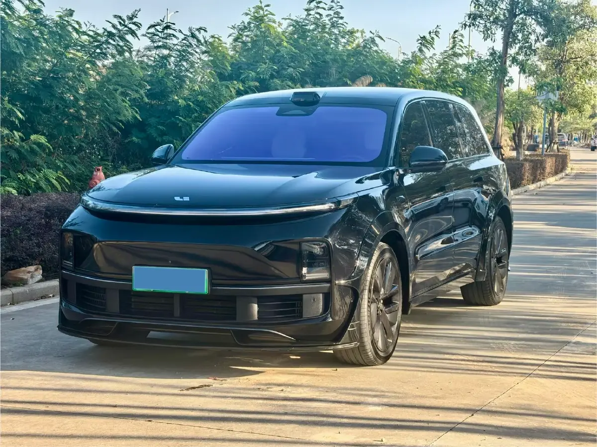 2022 Li L9 Range Extended 154HP REEV 42.6KWH